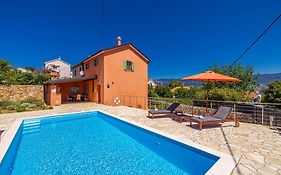 Holiday House Villa Silo